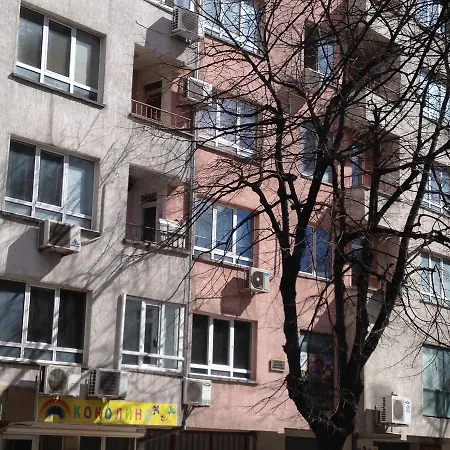 Sinchets Apartament *